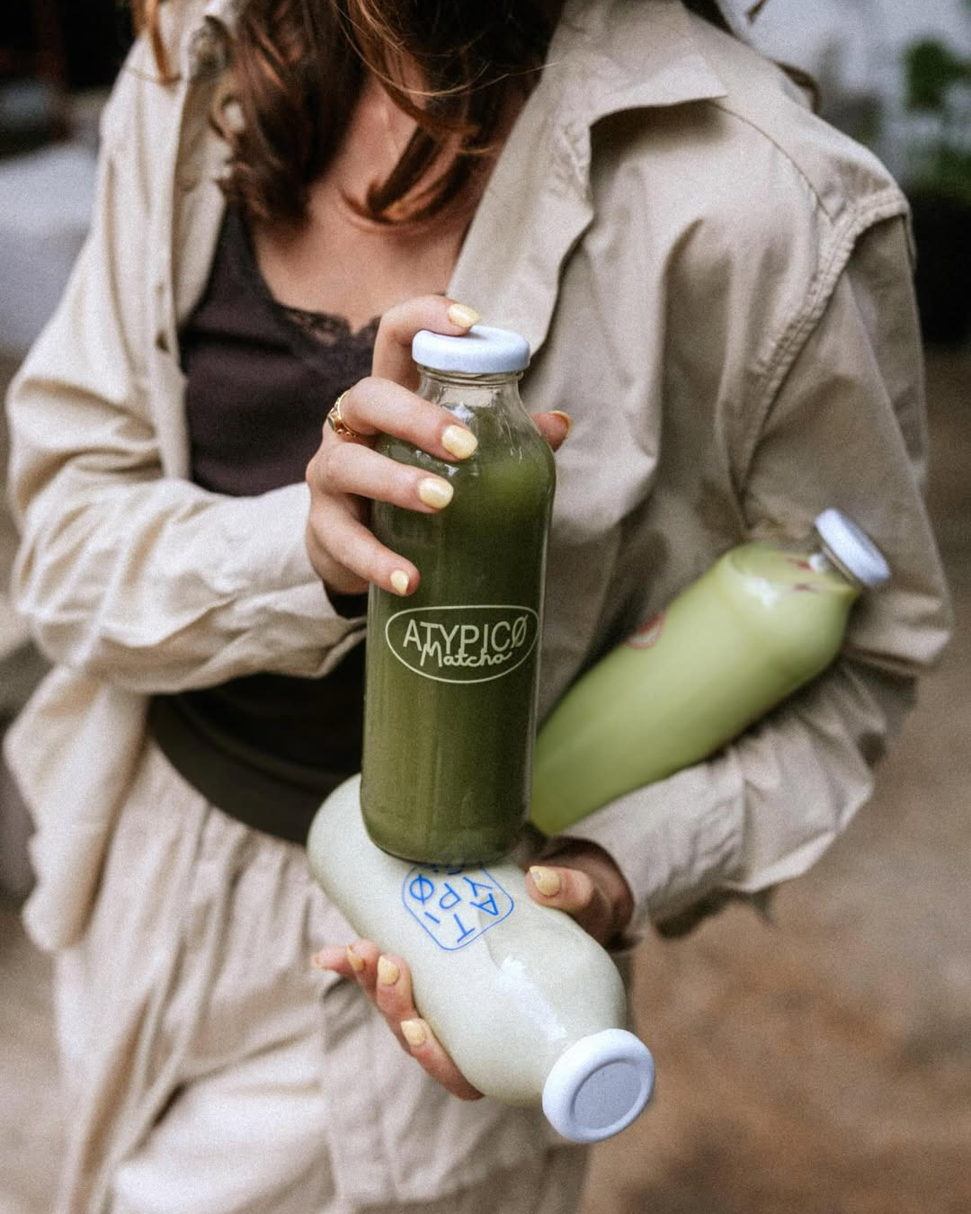 Preparación de matcha argentino tradicional